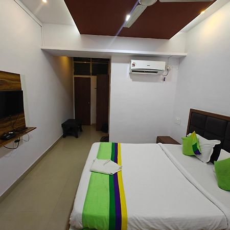 Sai Samrat Resort Satara Ngoại thất bức ảnh