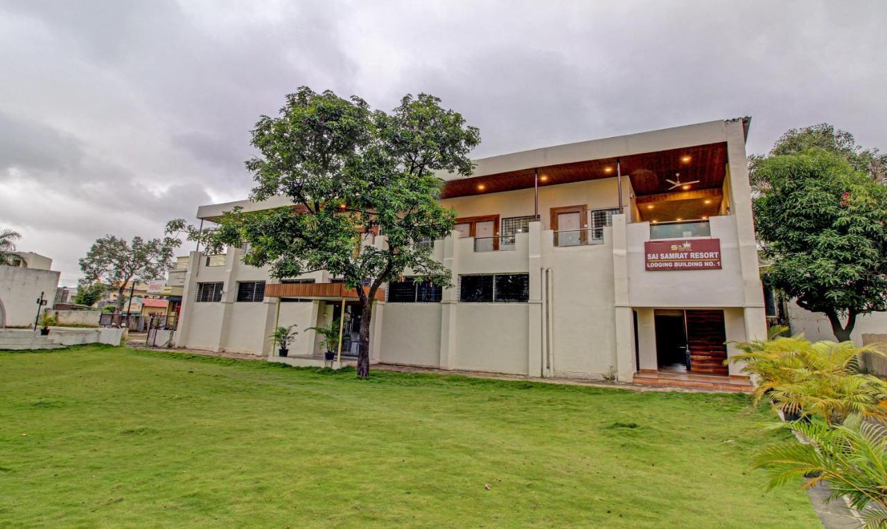 Sai Samrat Resort Satara Ngoại thất bức ảnh