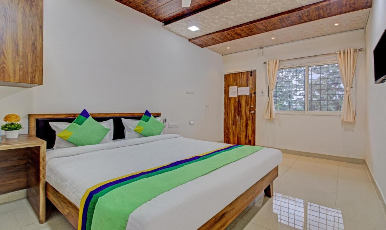 Sai Samrat Resort Satara Ngoại thất bức ảnh